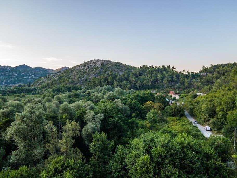 Vila Pavle'S Oasis Virpazar Exteriér fotografie