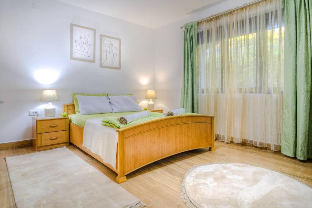 Vila Pavle'S Oasis Virpazar Exteriér fotografie